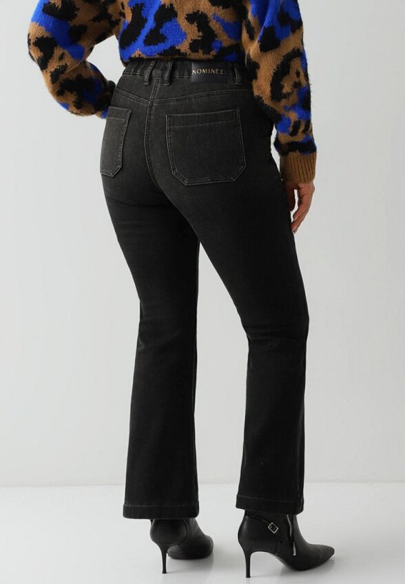 Джинсы Nominee