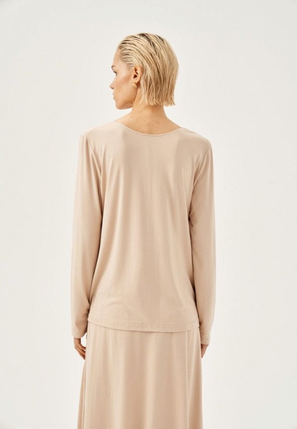 Лонгслив Latrika