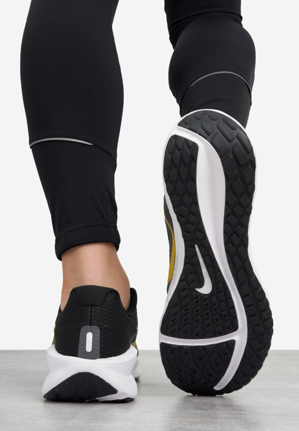 Кроссовки мужские Nike Downshifter 13, Черный
