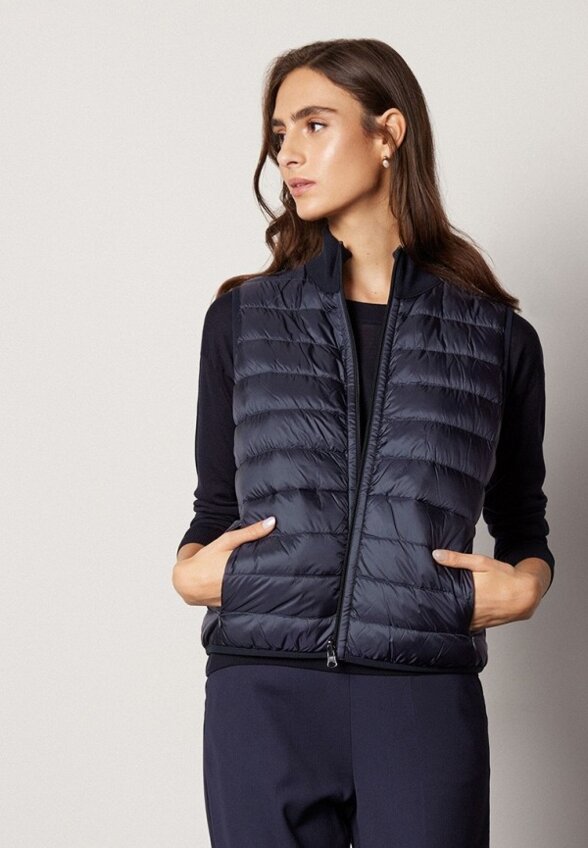 Жилет утепленный Falconeri