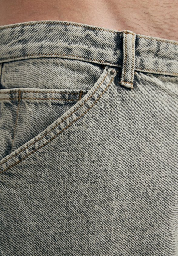 Джинсы Твое