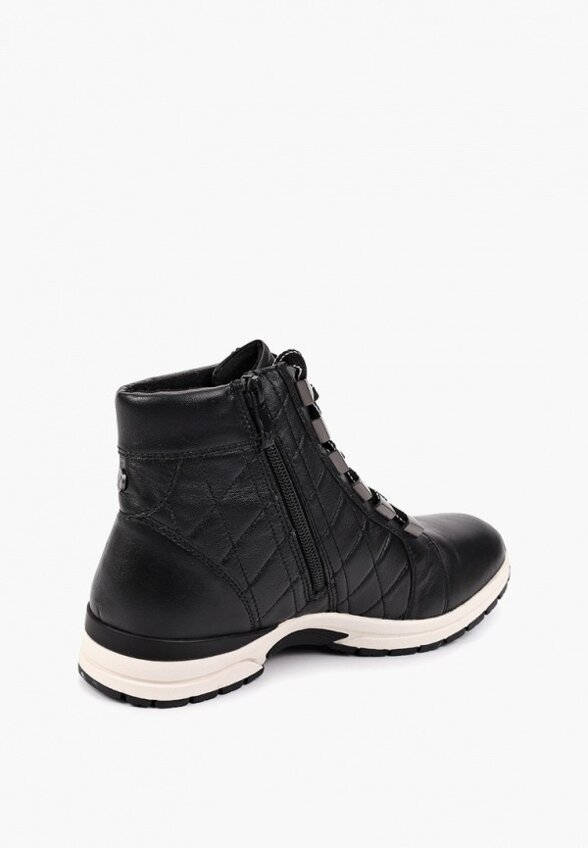 Кроссовки Caprice