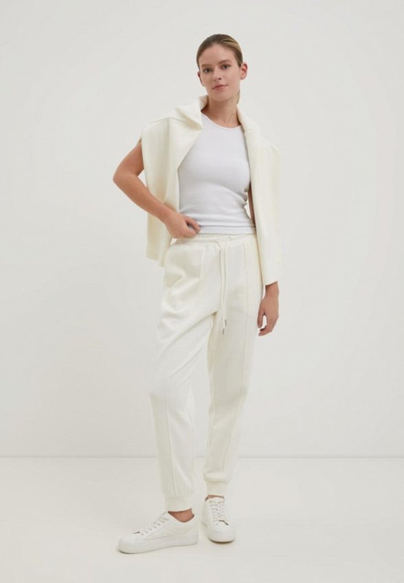 Брюки спортивные Finn Flare