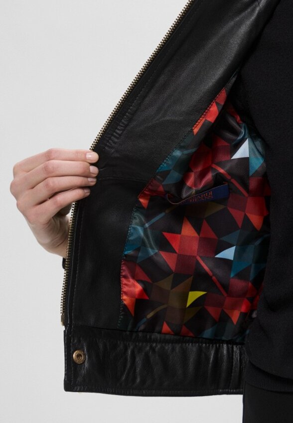 Куртка кожаная Trussardi