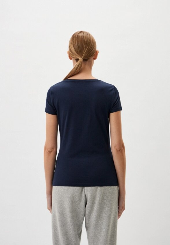 Футболка EA7