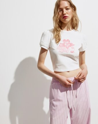 Футболка с принтом Hello Kitty из SELA Young женщинам