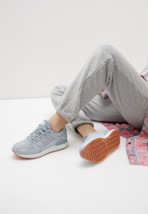 Кроссовки Strobbs