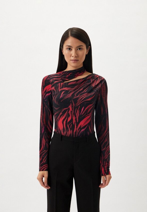 Лонгслив Caractere