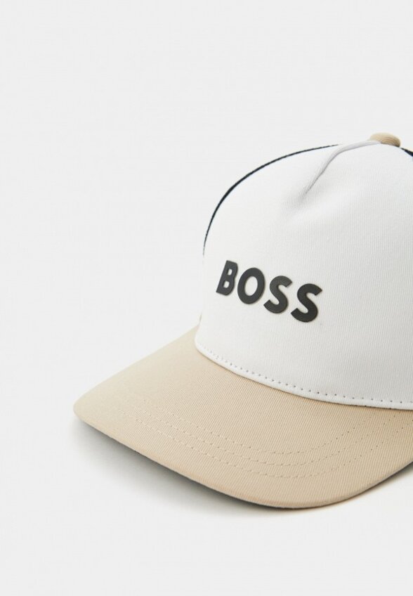 Бейсболка Boss