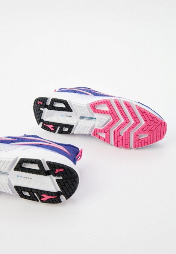 Кроссовки Diadora