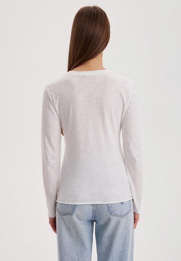 Лонгслив Bstatement