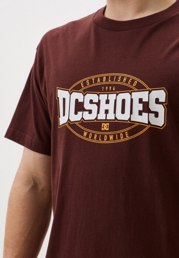 Футболка DC Shoes