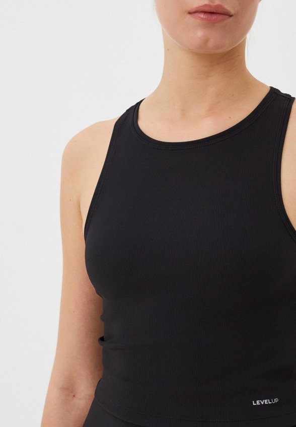 Топ спортивный Baon