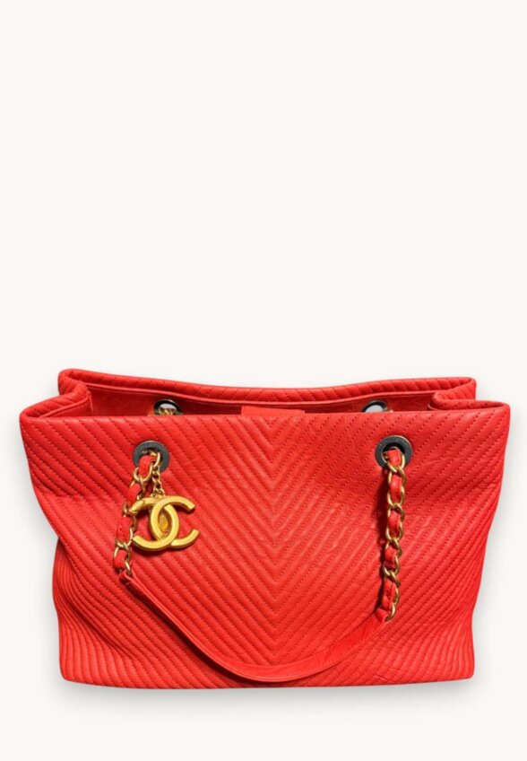 Chanel Surpique