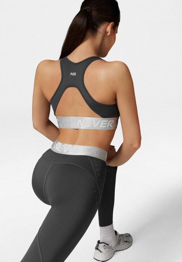 Топ спортивный Neverlate