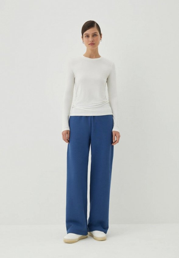 Брюки спортивные Nice One