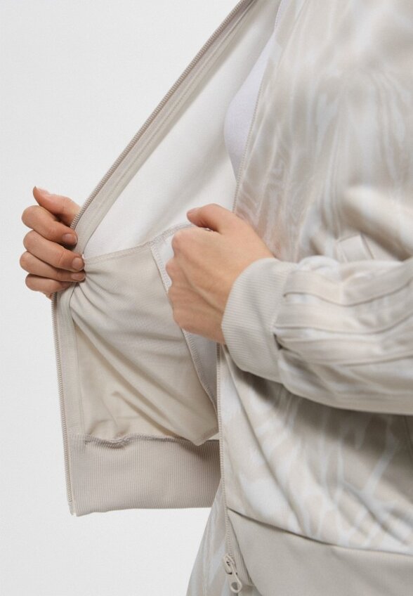 Костюм спортивный adidas