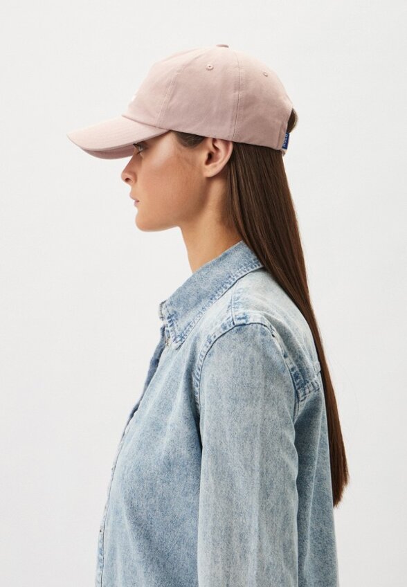 Бейсболка Hugo