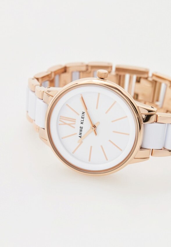 Часы Anne Klein