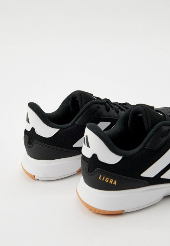 Кроссовки adidas