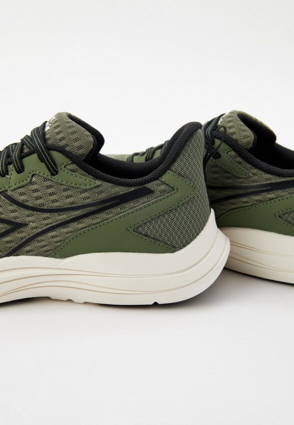 Кроссовки Diadora