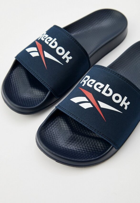 Сланцы Reebok