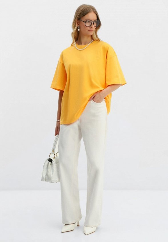 Футболка Nominee