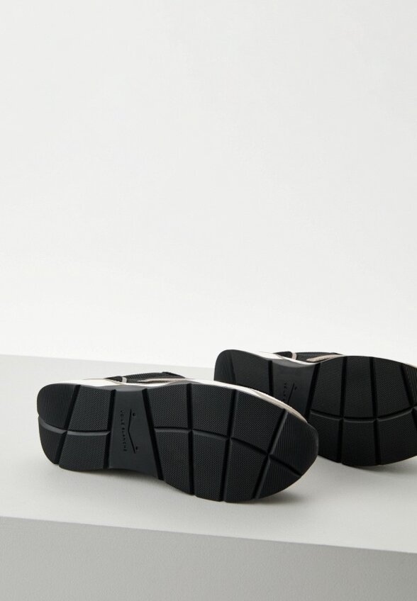 Кроссовки Voile Blanche