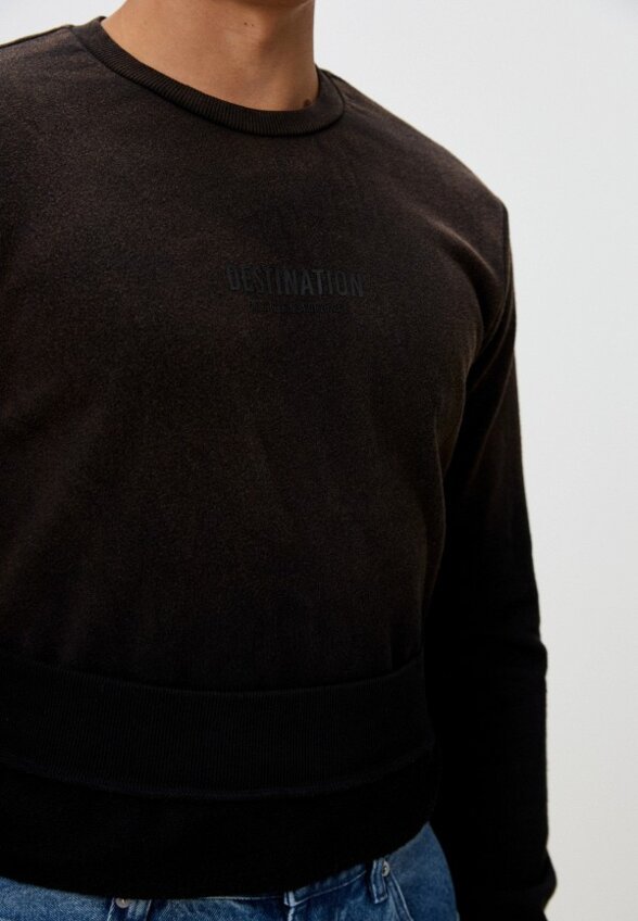 Свитшот Colin's