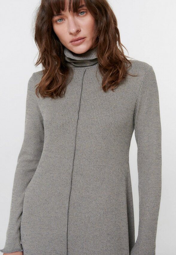 Платье Daisyknit