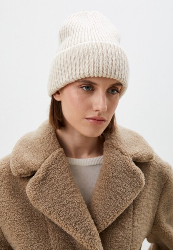 Шапка Love Republic