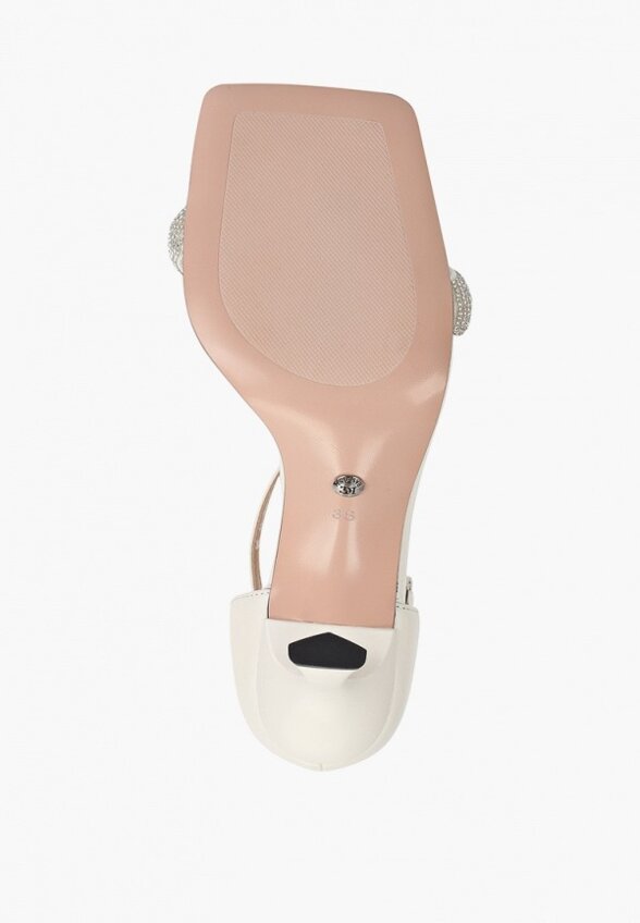 Босоножки Basconi