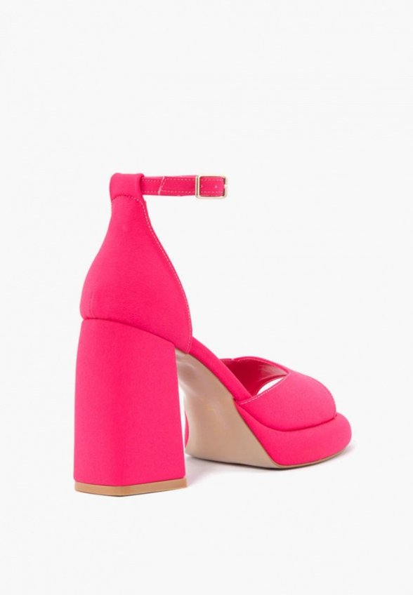 Босоножки Mysa