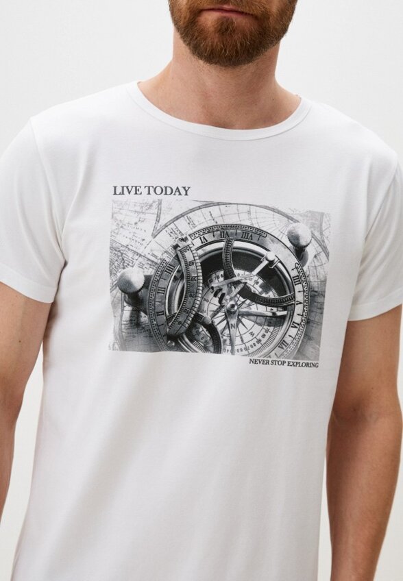 Футболка D.S