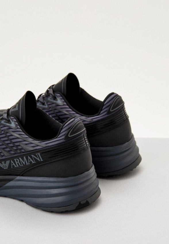 Кроссовки EA7