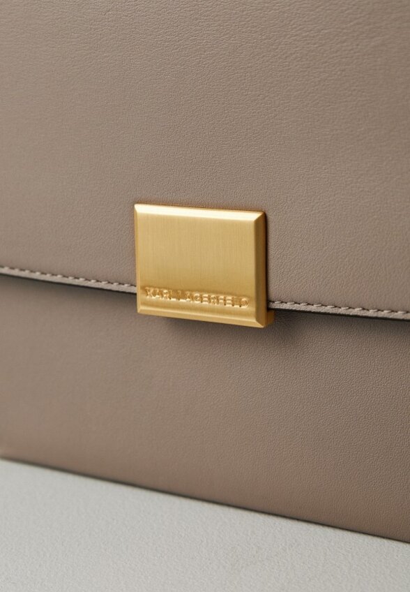 Сумка Karl Lagerfeld