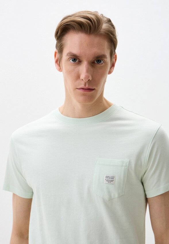 Футболка Deeluxe