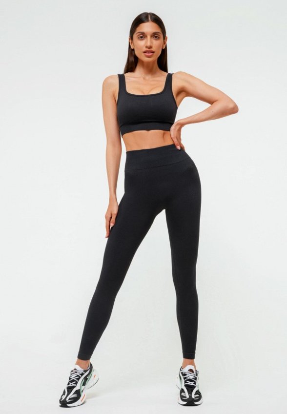 Топ спортивный Eazyway