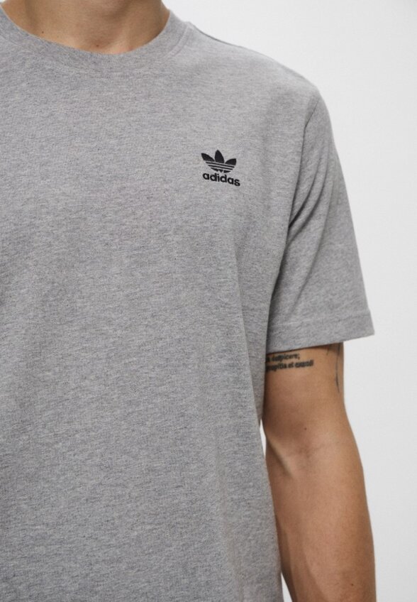 Футболка adidas Originals