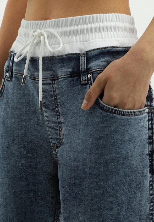 Джинсы Villosa