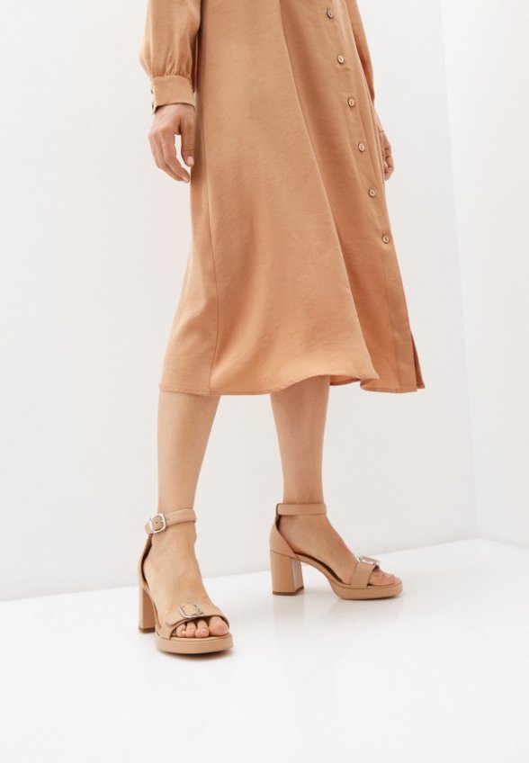 Босоножки Vitacci