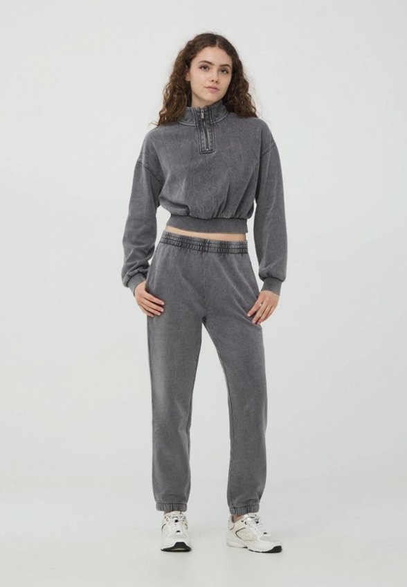 Брюки спортивные Terranova