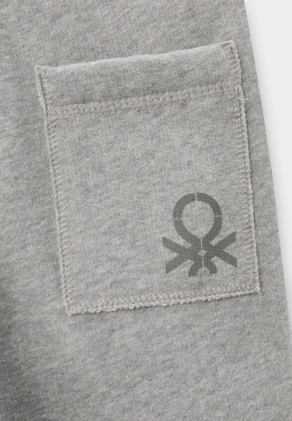 Брюки спортивные United Colors of Benetton