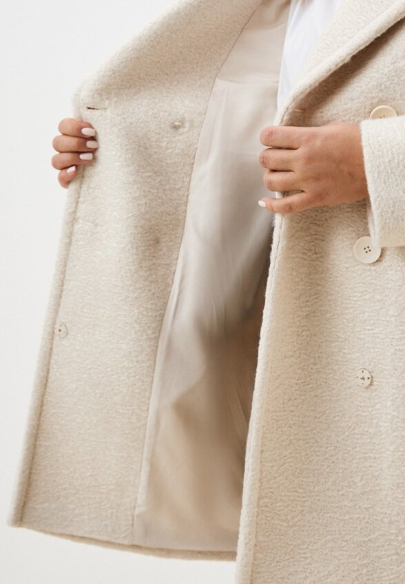 Пальто двубортное Le Monique