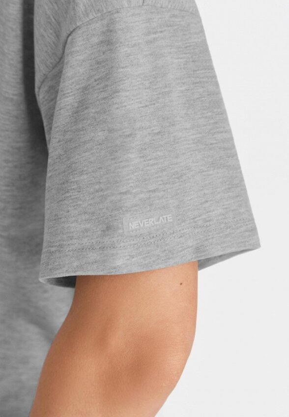 Футболка Neverlate