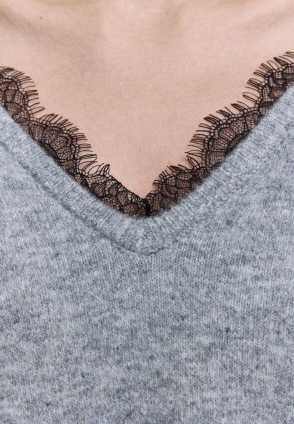 Пуловер Befree