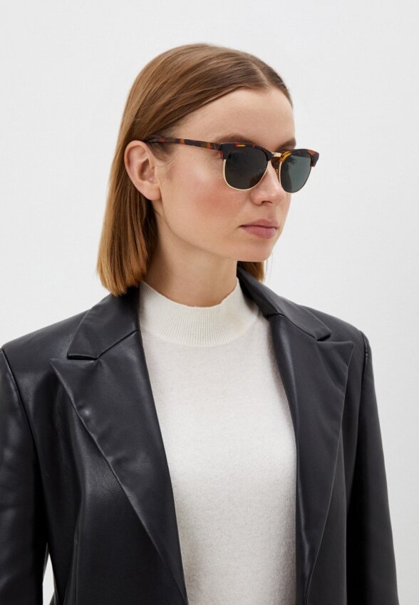 Очки солнцезащитные Vans