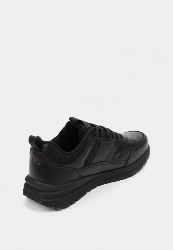 Кроссовки Strobbs