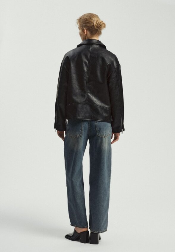 Куртка кожаная Nume