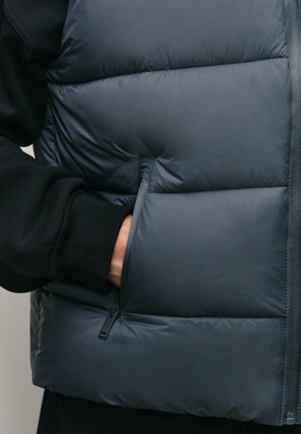 Жилет утепленный Zrn Man